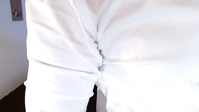 Snapshot of Ian_Daviz chatting on 11.27.25 Ian Daviz online show from 11.27.25