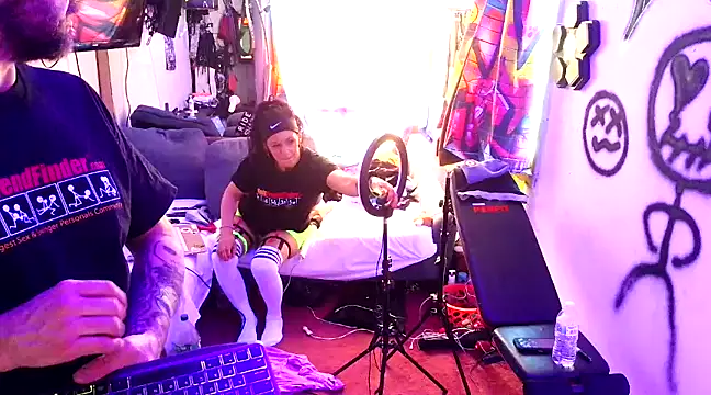 KRYZTALYNXXX online show from 02.23.25