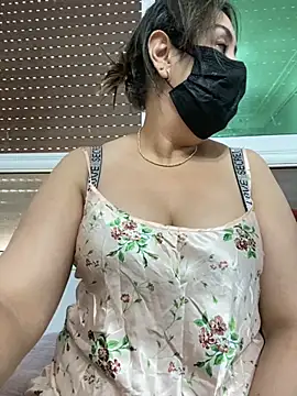 Jawahir-pretty-women online show from 10.27.25