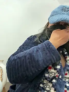 Jawahir-pretty-women online show from 12.17.25