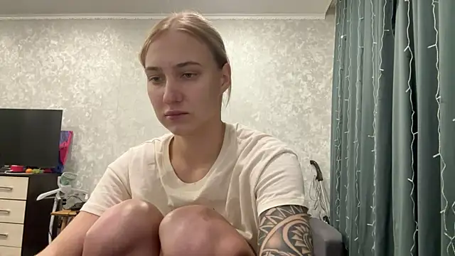 AnneBall online show from 12.26.24