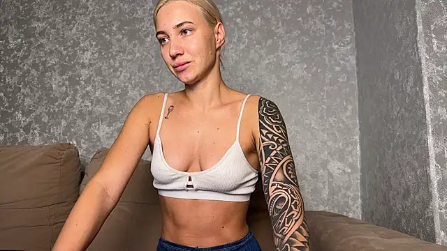 AnneBall online show from 11.10.25