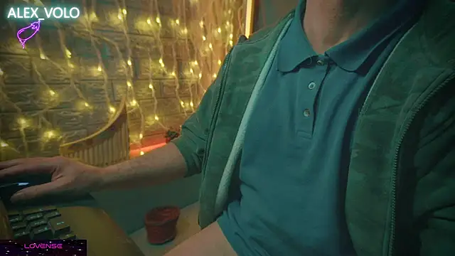 alex-volo online show from 12.20.24