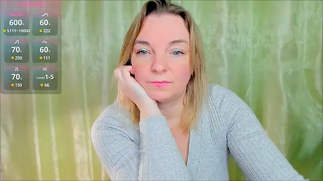 Snapshot of Regina__blue chatting on 02.06.25 Regina blue online show from 02.06.25