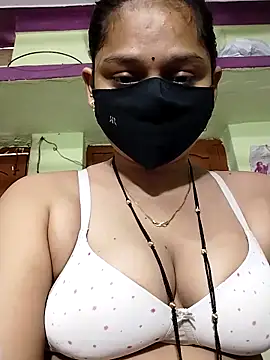 Snapshot of Kashish_18 chatting on 06.04.26 Kashish 18 online show from 06.04.26