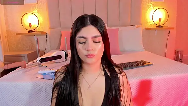 Amy-Saenz online show from 03.25.26