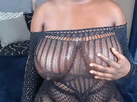 Snapshot of BlackJaguar30 chatting on 03.18.25 BlackJaguar30 online show from 03.18.25