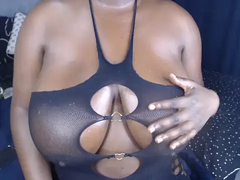 Snapshot of BlackJaguar30 chatting on 03.23.25 BlackJaguar30 online show from 03.23.25