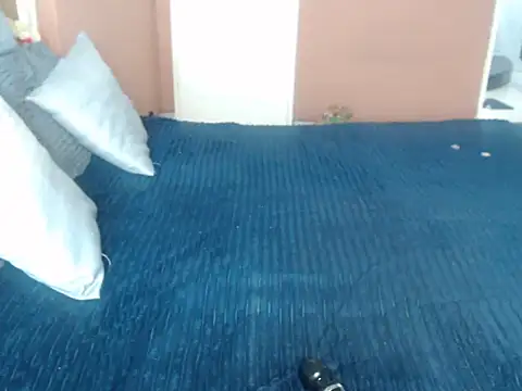 Snapshot of BlackJaguar30 chatting on 12.18.25 BlackJaguar30 online show from 12.18.25