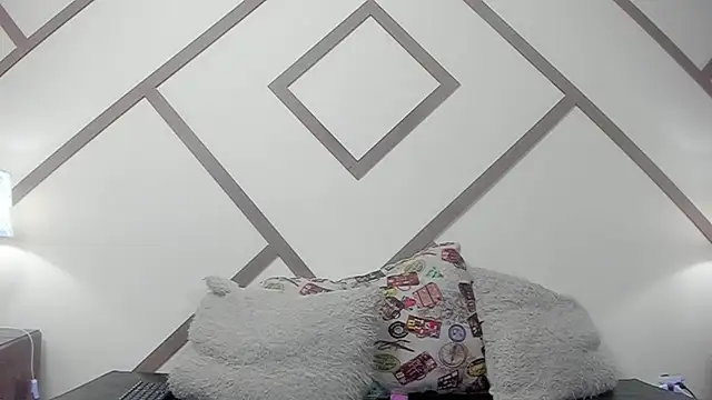 FernandaClar online show from 04.05.26