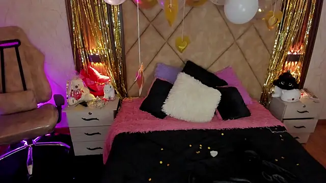 SummersAngel online show from 04.13.26