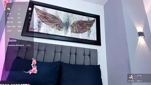 EvaaLovia1 online show from 10.11.25