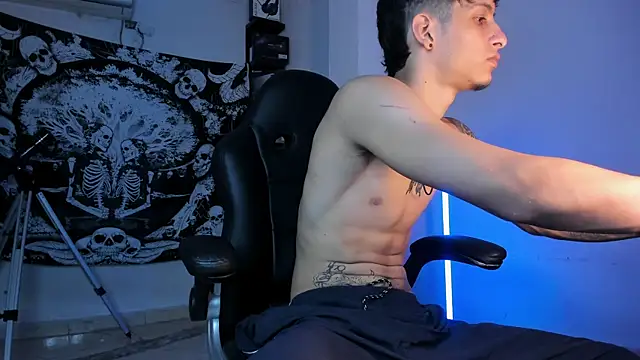 Snakebutterfly online show from 12.16.25