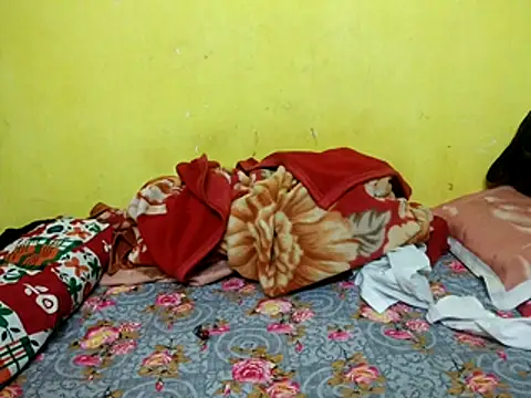 Snapshot of Sexyranibhabhi chatting on 02.17.26 Sexyranibhabhi online show from 02.17.26