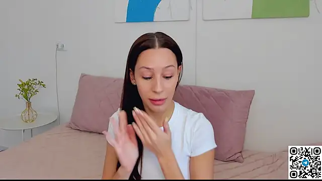 SelenaRousey online show from 04.03.26