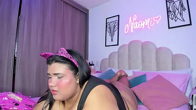 Snapshot of NaomiAsha chatting on 04.03.26 NaomiAsha online show from 04.03.26