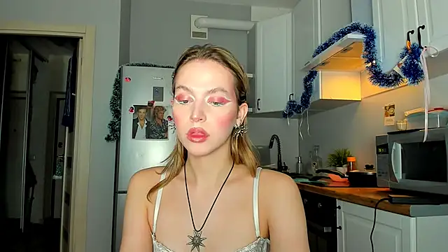 Niky  Jess online show from 01.12.25