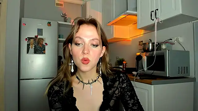 Niky  Jess online show from 02.10.25