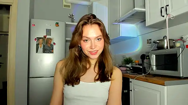 Niky  Jess online show from 02.13.25