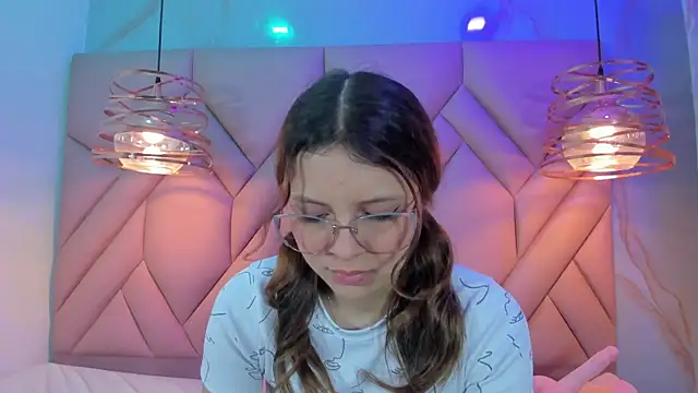 AngelaaCute  online show from 02.07.25