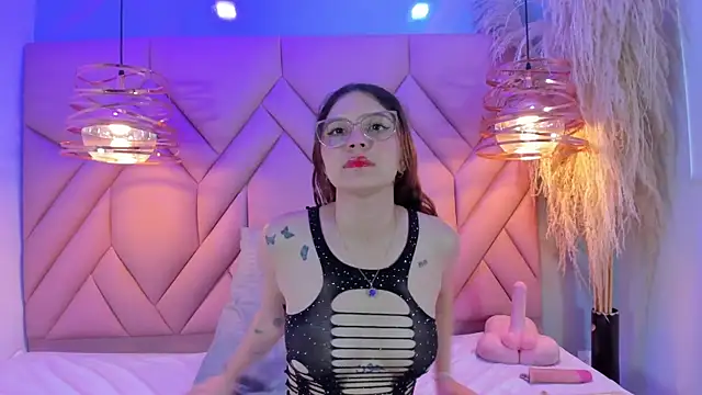 AngelaaCute  online show from 03.18.25