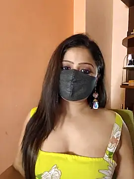 Snapshot of deepu_urs chatting on 06.25.26 deepu urs online show from 06.25.26