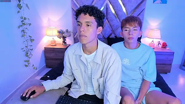 nickolas moon online show from 11.05.25