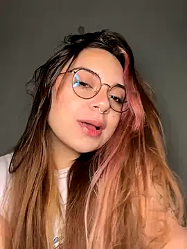 NatyOlson online show from 09.12.25