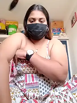 Hotmilfxox online show from 01.07.25