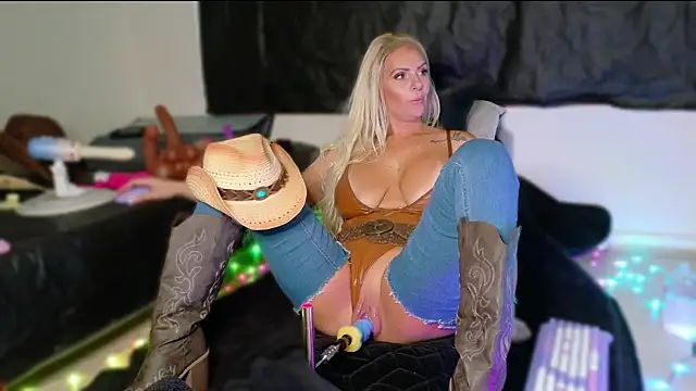 Luscious angell online show from 04.26.26