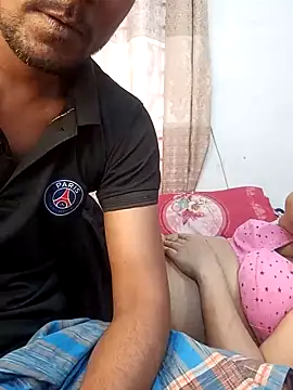 Snapshot of Desi_Best_Anal chatting on 12.11.24 Desi Best Anal online show from 12.11.24