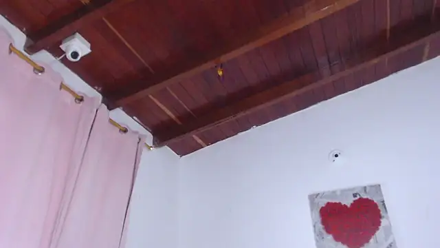 Amara Red online show from 10.24.25