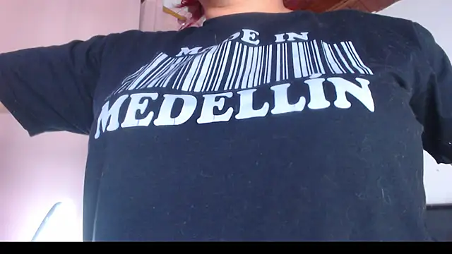 Amara Red online show from 04.01.26