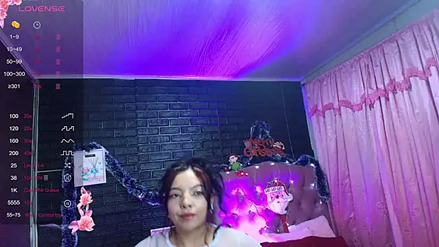 loren tits24 online show from 12.20.25