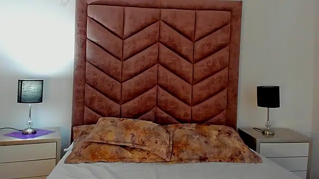 AnnyCherry  online show from 12.12.24