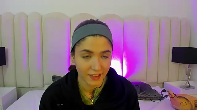 AnnyCherry  online show from 02.13.26