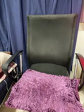 Snapshot of Liyana_Babe chatting on 01.27.25 Liyana Babe online show from 01.27.25