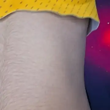 Snapshot of Liyana_Babe chatting on 10.31.25 Liyana Babe online show from 10.31.25