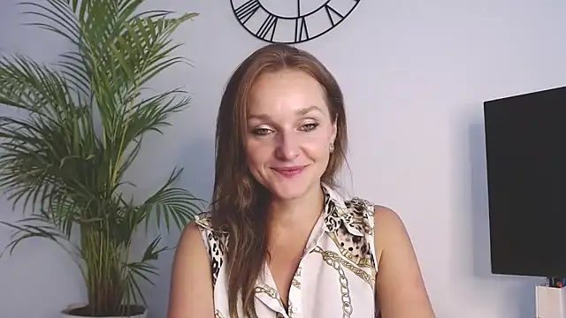 Snapshot of AliciaDesire chatting on 11.03.25 AliciaDesire online show from 11.03.25