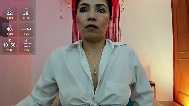 Sofia Walke1 online show from 12.20.25