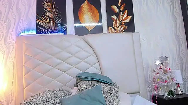 Amberr Greyy online show from 12.11.24