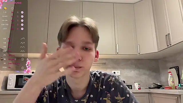 gay boyss online show from 01.28.25