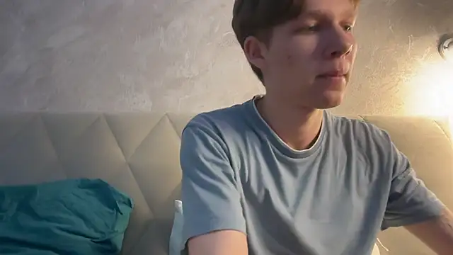 gay boyss online show from 02.24.25