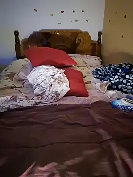 Lunababymylove online show from 12.28.24