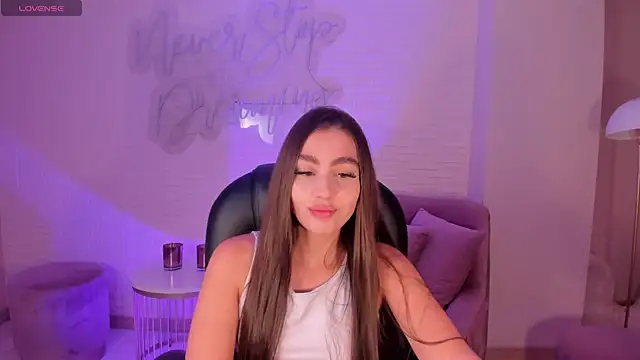 DolcieElliot online show from 03.06.25