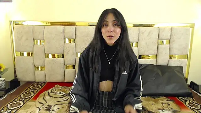 ling ling24 online show from 01.31.25