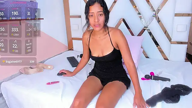 Snapshot of amberr_sweett69 chatting on 03.06.25 amberr sweett69 online show from 03.06.25