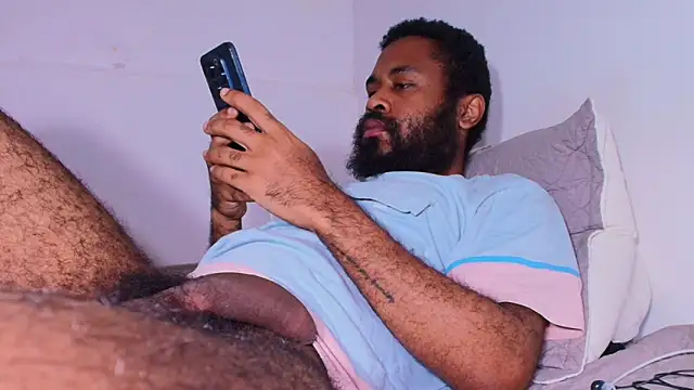 KaelMoreau online show from 03.25.26