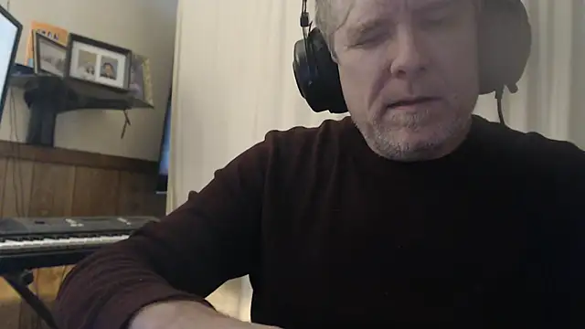 BrisonChase online show from 03.07.25
