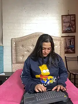 KataleyaStiward online show from 11.06.25